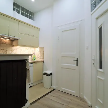 Roxy 4-b Apartman Budapest