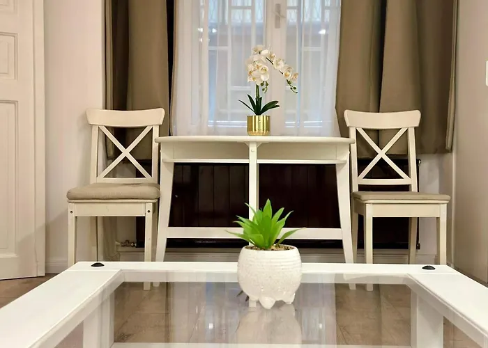 Roxy 4-b * Budapesta